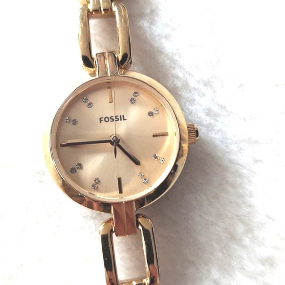 Fossil Watch Goldtone WORKING - comes with battery and two extra links‎ - Picture 3 of 6